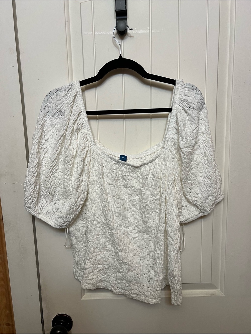 White Textured Puff-Sleeve Women's Top